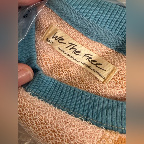 🧡💙FREE PEOPLE STRIPPED OVERSIZED CREW NECK SWEATSHIRT - Picture 12 of 12